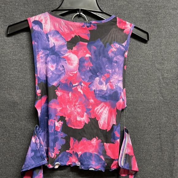 💥3/$15💥NWT - Forever 21 Women's Abstract Mesh Crop Top & Gloves Set - Small - Picture 7 of 10